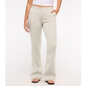 NWT Abercrombie & Fitch Curve Love Low Rise Tailored Boot Pant, Ash, 24 Short